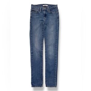 LEVI’S Medium Wash Mid Rise Slimming Slim Jeans